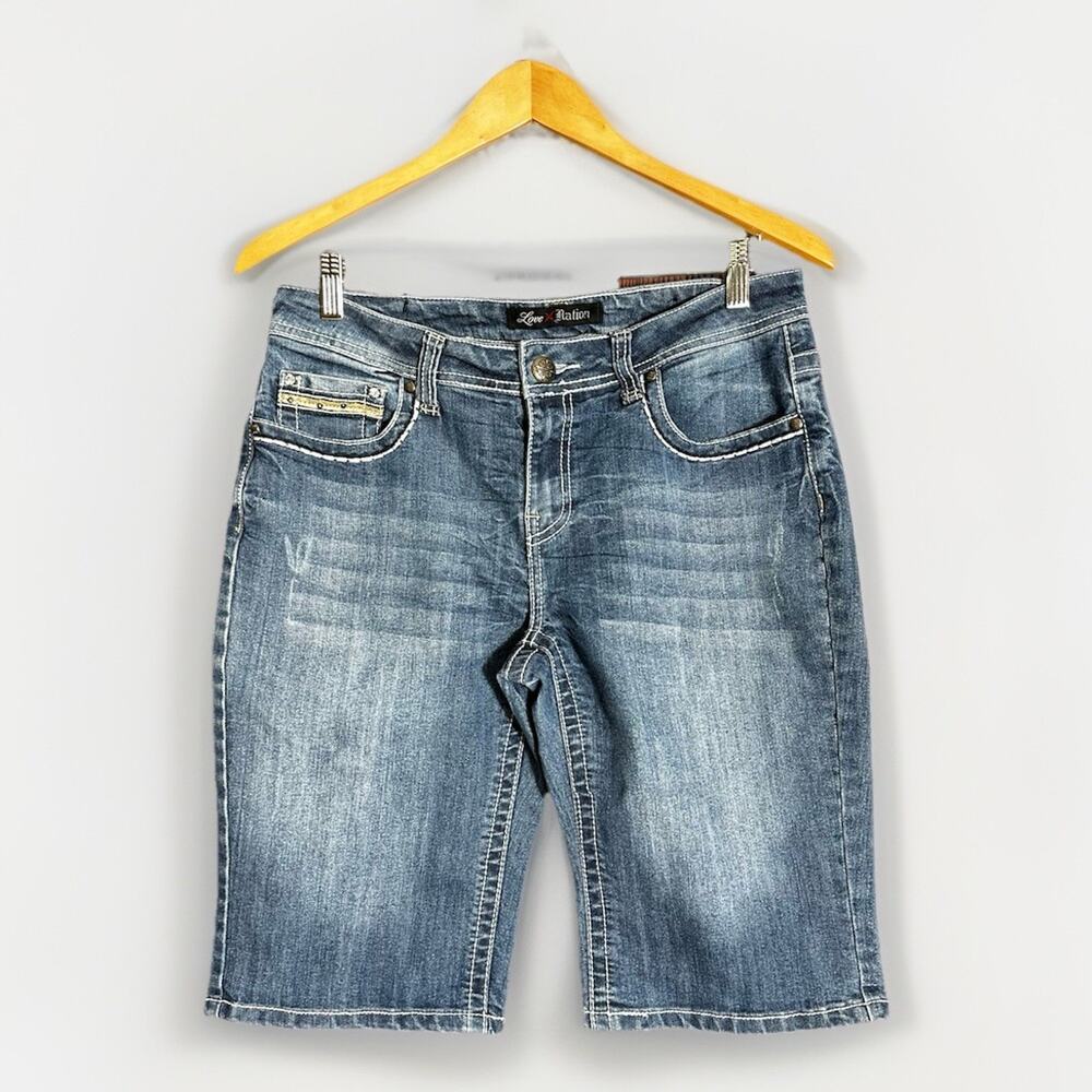 Love Nation Denim Bermuda Shorts Sz 10 Y2K Embellished Wing Pocket Stretch
